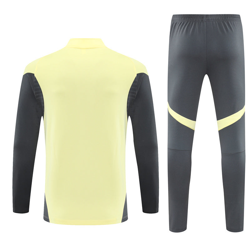 Kit entrenamiento Real Madrid 25/26 Yellow & Grey