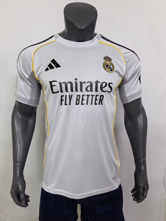 Real Madrid 25/26 Local